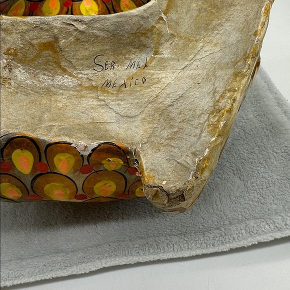 Vintage Mexican Folk-Art Handpainted Paper Mache Whimsical Frog - Picture 9 of 11